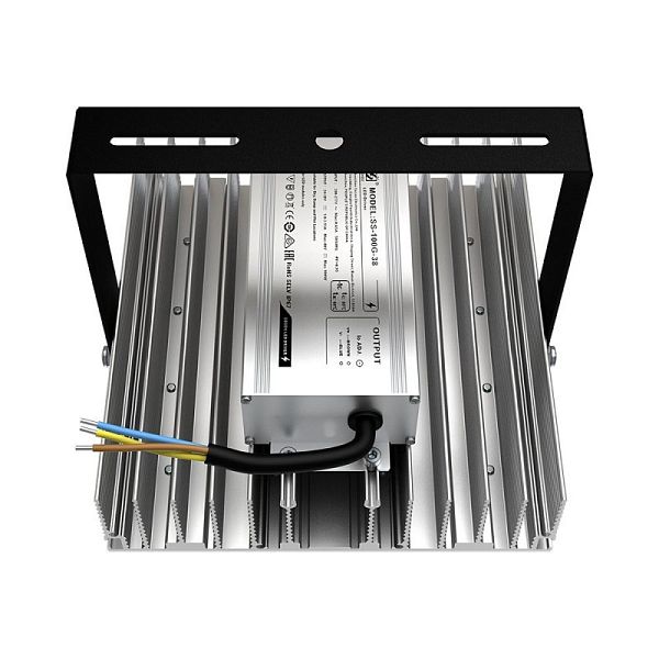 KEO PL-Прожектор S 100 135×55°